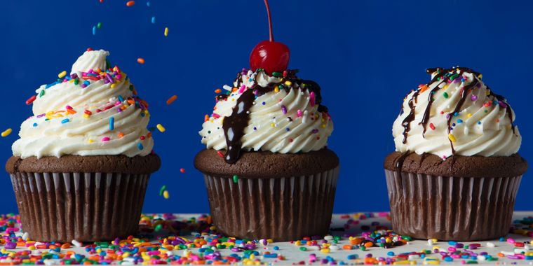 1510067679-baked-by-melissa-chocolate-sundae-cupcake-index-1217.jpg
